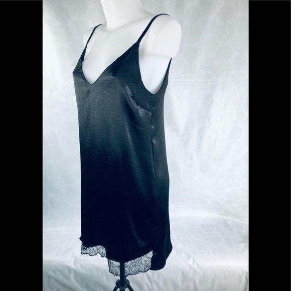 Little Mountain Vancouver Black & Lace Silky Slipdress LBD Size Small - Picture 6 of 13